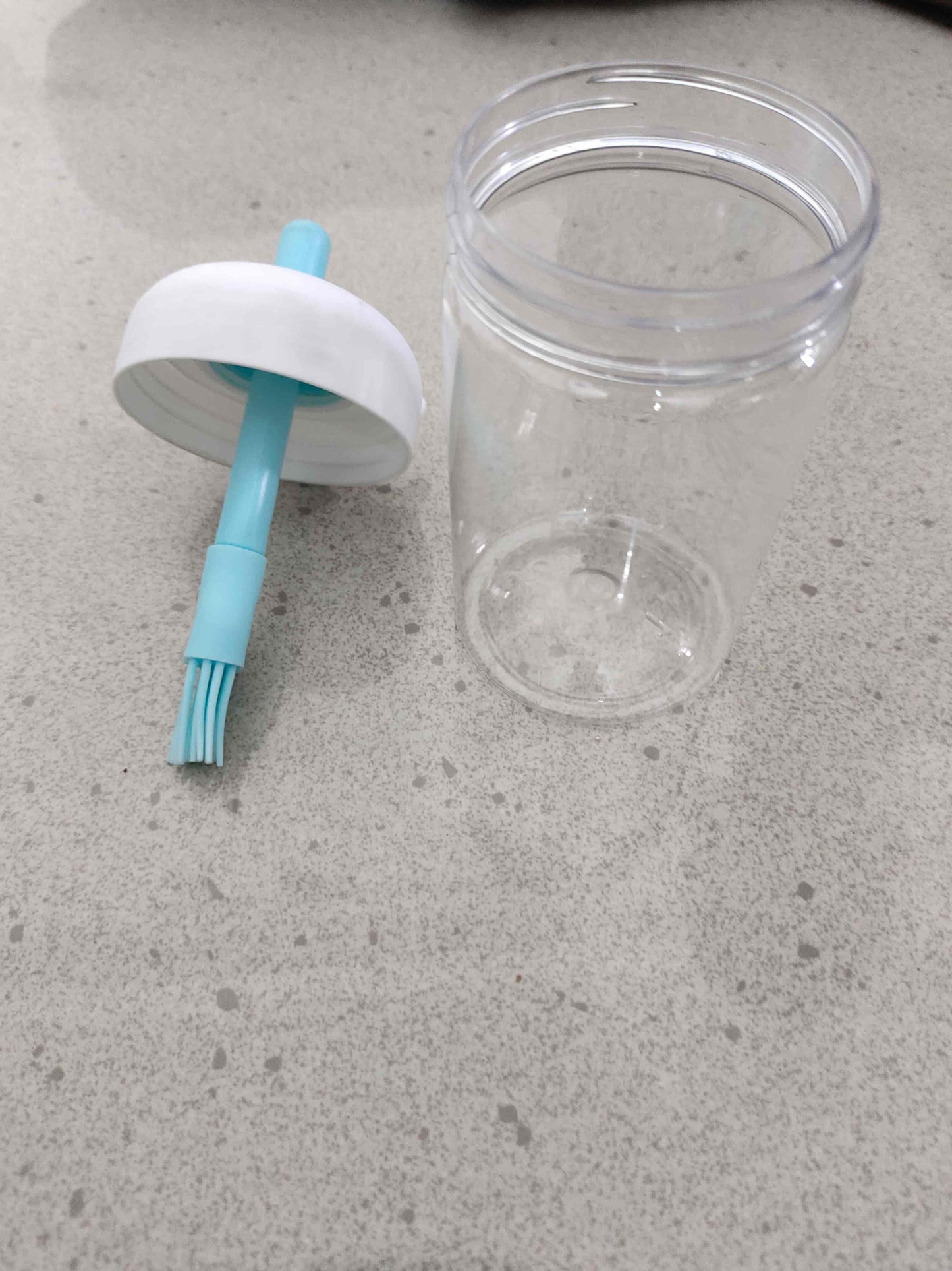 π§΄π³ 2-in-1 Oil Dispenser Bottle with Silicone Brush β Smart Cooking Made Easy!